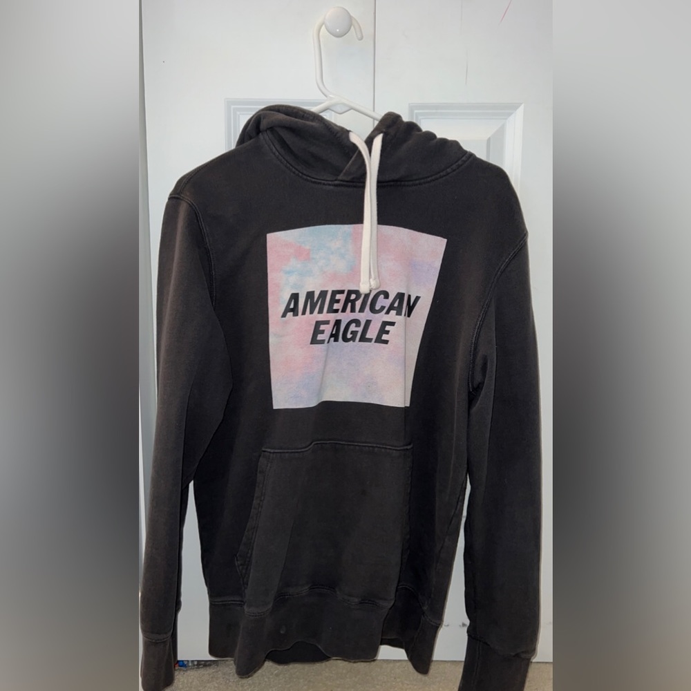 American Eagle men’s sweatshirts